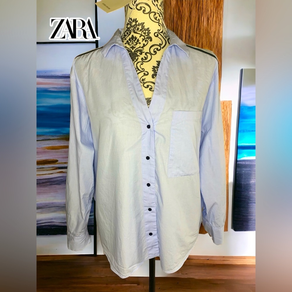🆕 ZARA Women’s light blue blouse with striped arms- Small
